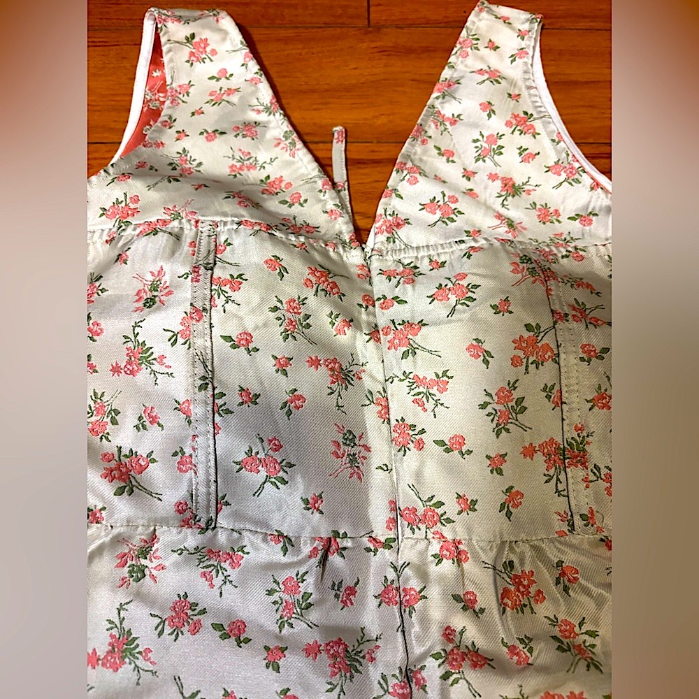 CIDER V-NECK FLORAL KNOTTED CORSET POCKET MINI DRESS - Picture 9 of 12